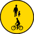 DE06: Shared bicycle and pedestrian path or road (includes SeDo25 and SeMo25 mopeds).